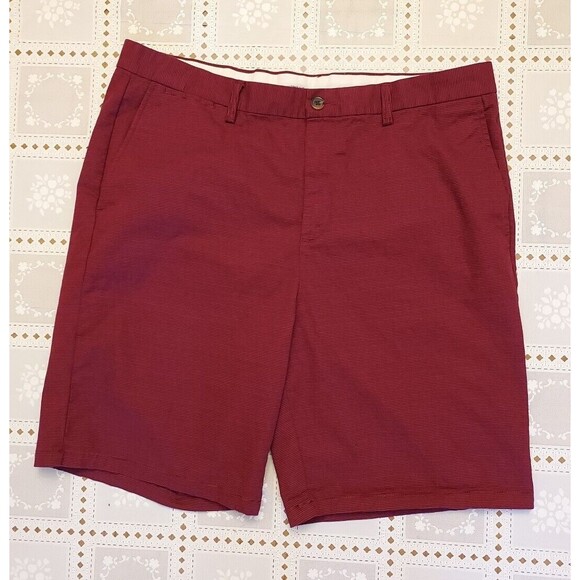 Old Navy Shorts Mens Size 40 Purple Chinos Ultimate Slim Built In Flex - Picture 1 of 3